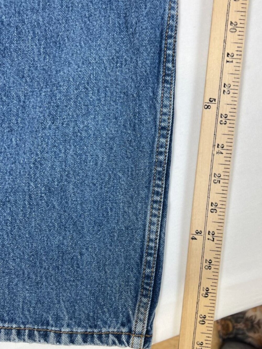 Levi's 505 Men's 35x32 Regular Fit Blue Denim Jeans Classic Straight Leg - Picture 5 of 7